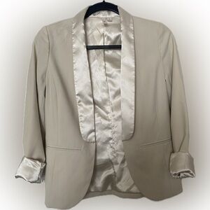 Frenchi satin lined blazer. S